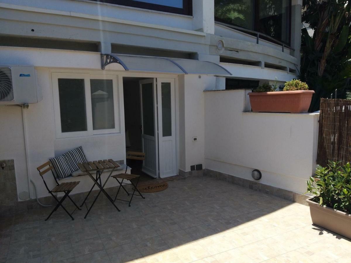 הוילה מונדלו Residenza Don Camillo מראה חיצוני תמונה