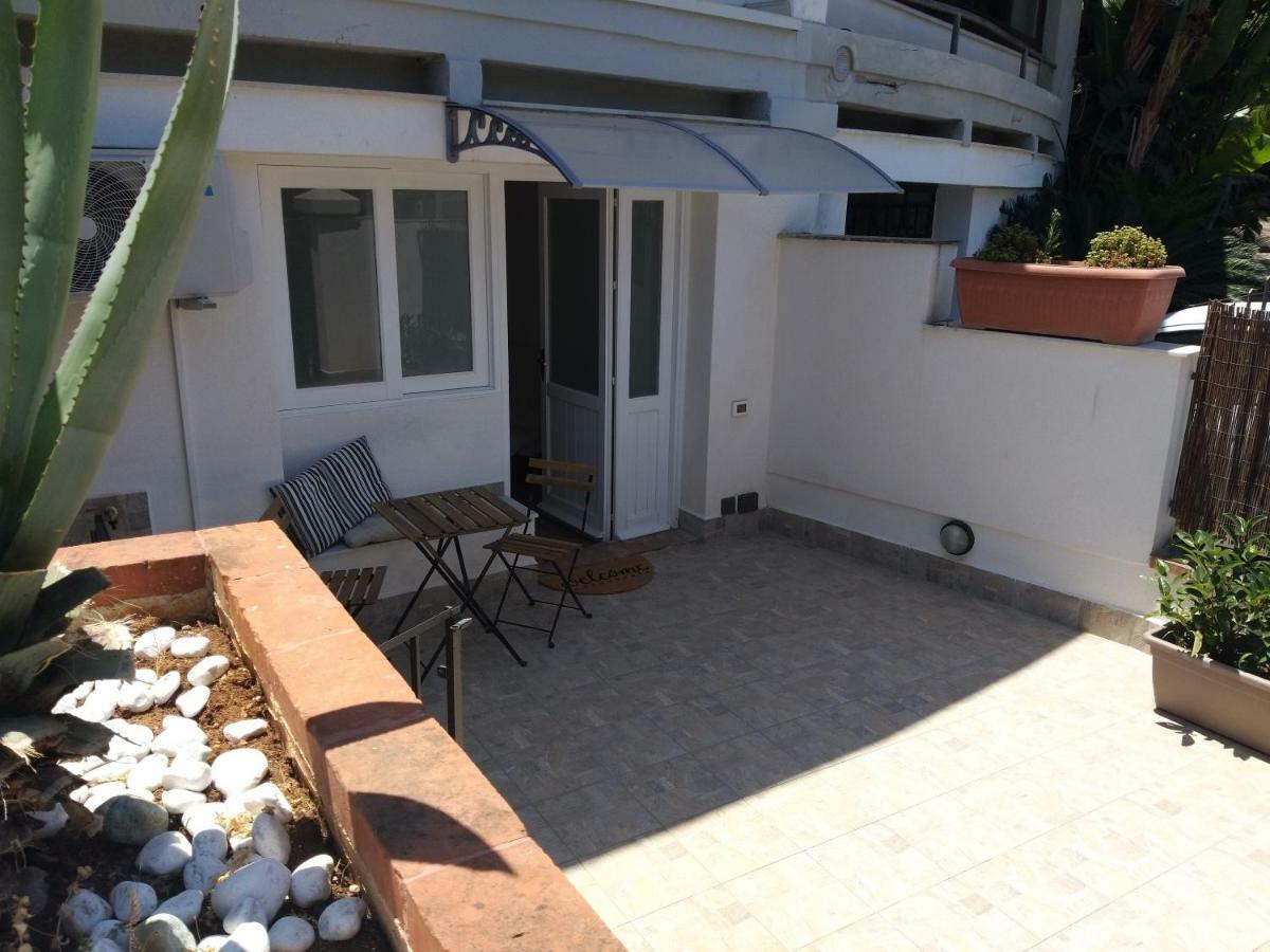 הוילה מונדלו Residenza Don Camillo מראה חיצוני תמונה